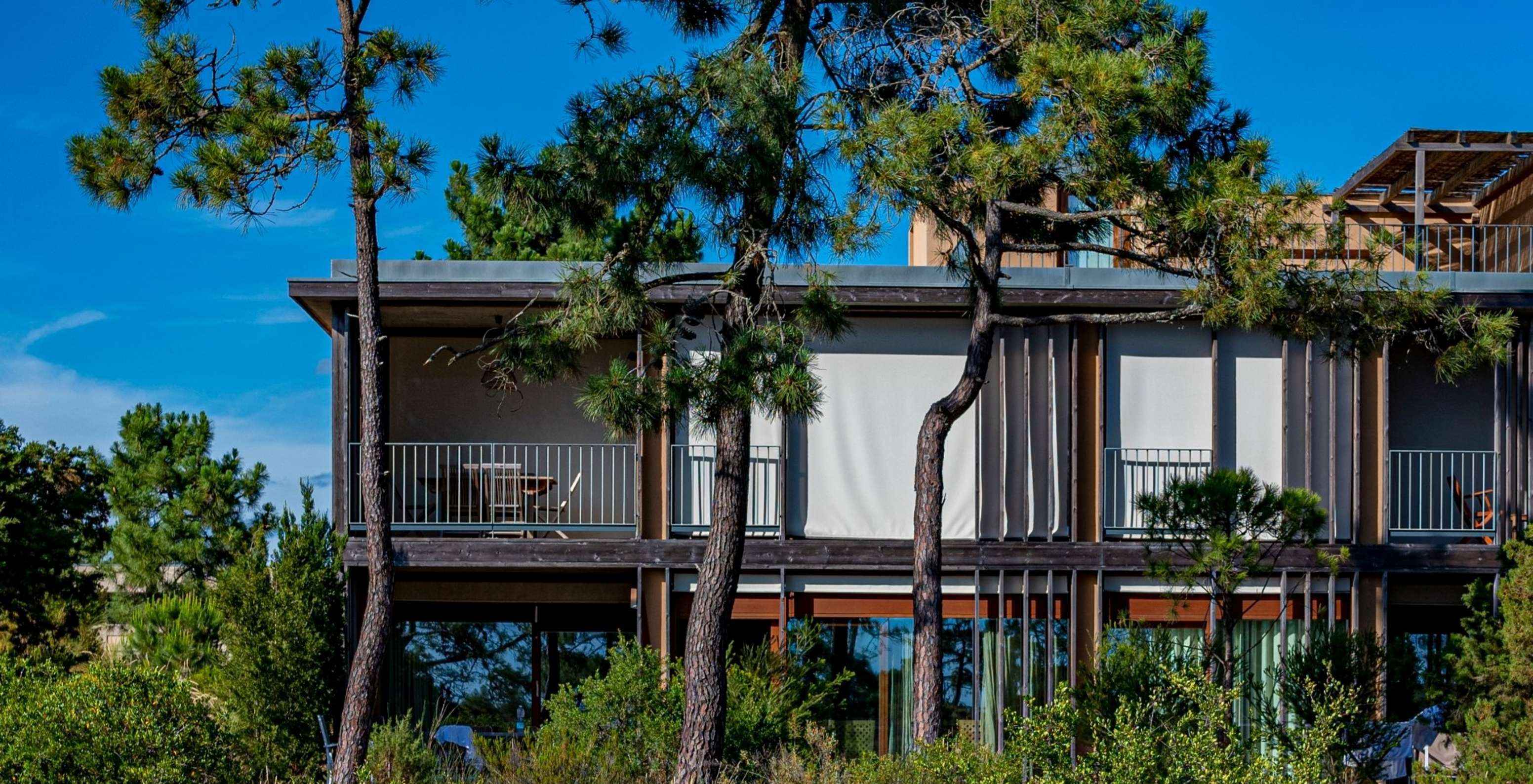 Apartment Eco Village Superior 1. Stock Ausblick Pestana Tróia Eco Resort hat Bäume um die Villa