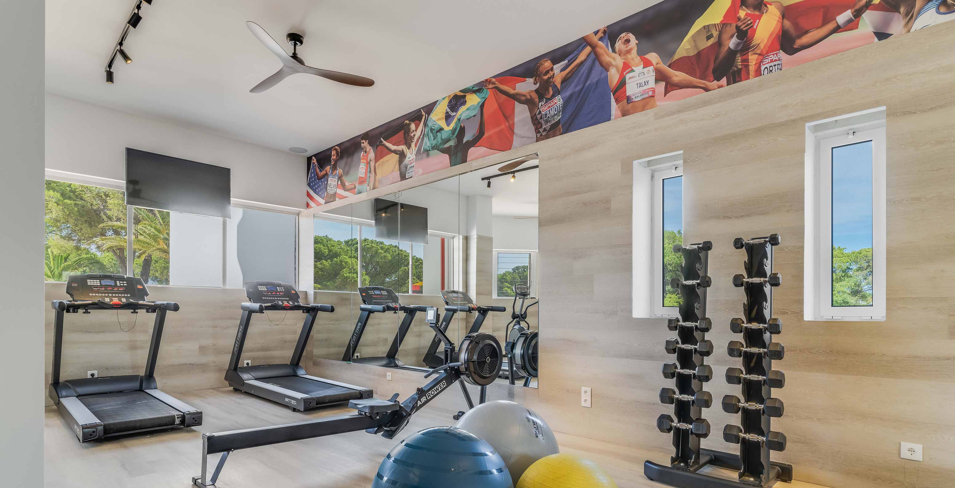 Pestana Blue Alvor Beach, a 5-star hotel with a pool near the beach, has a gym with several treadmills and dumbbells