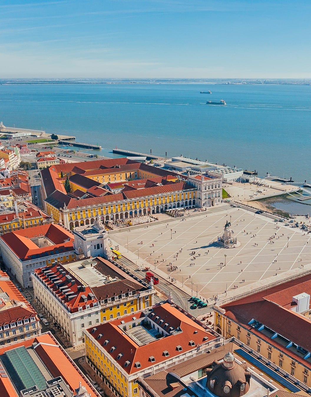 Vista aérea de la Pousada Lisboa Praça do Comércio, un Hotel Histórico en el Centro de Lisboa