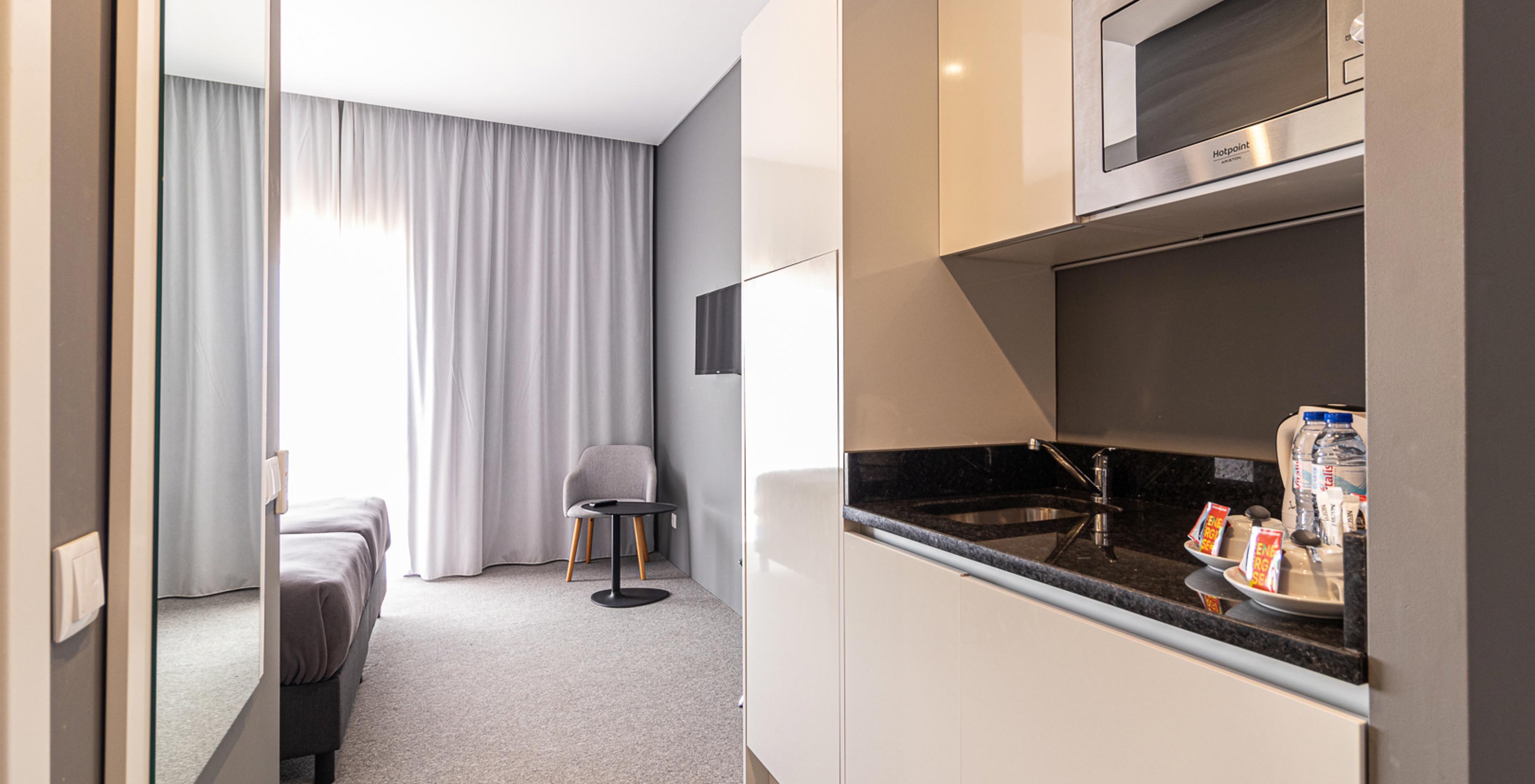 Chambre Classique au Pestana Gramacho avec kitchenette, micro-ondes, bouilloire, rangements