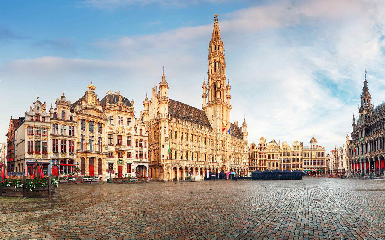 Entdecken Sie Hotels in Brüssel und besuchen Sie den berühmten Grand-Place, im historischen Stadtzentrum gelegen
