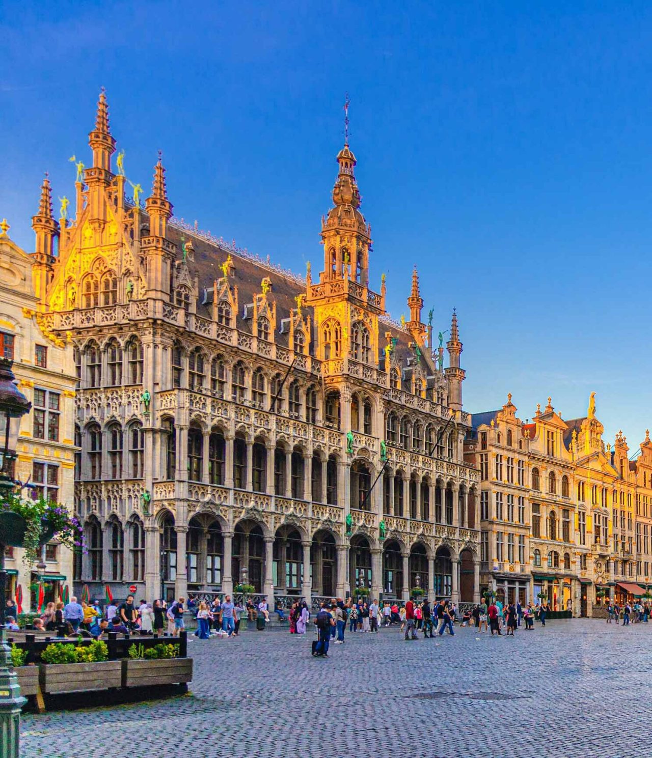 Séjournez dans un hôtel à Bruxelles, en Belgique, près du centre-ville et visitez la célèbre Grand-Place