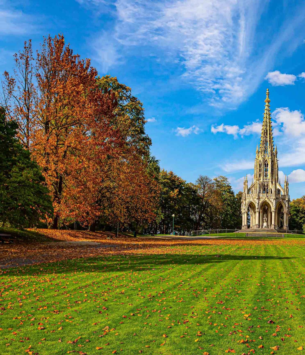 Stay at a hotel in Brussels, Belgium, near the city center and enjoy the beauty of its gardens